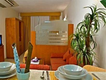 Al-Rafedain Luxurious Hotel Apartments